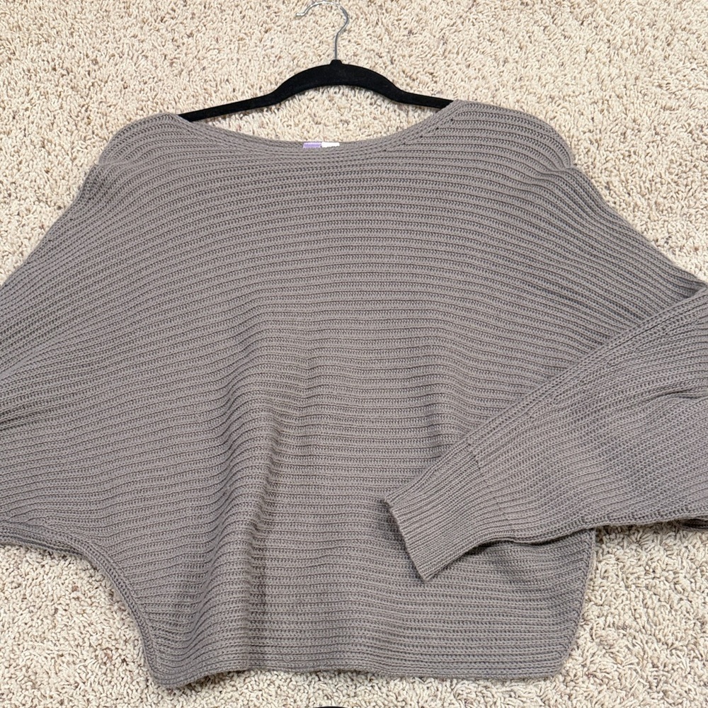 Women's Gray Sweater